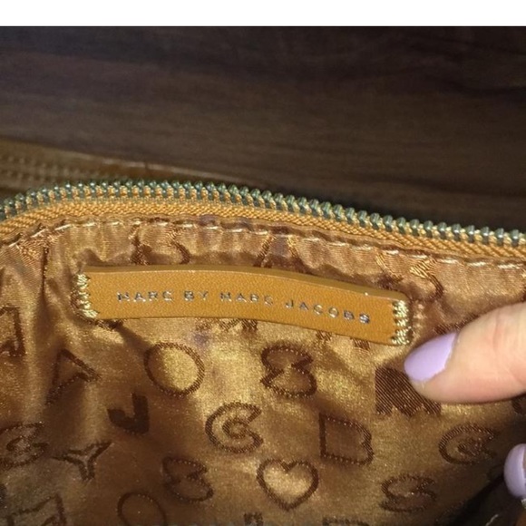 Marc by Marc Jacobs ‘Totally Turnkock’ Crossbody - Picture 3 of 8